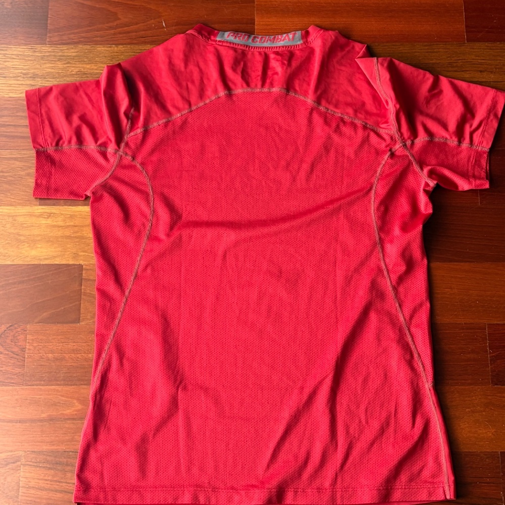 Nike Pro Combat Dri-FIT Short Sleeve Athletic T-Shirt - Picture 5 of 9